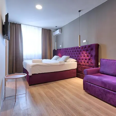 Boutique St Georgije 4*