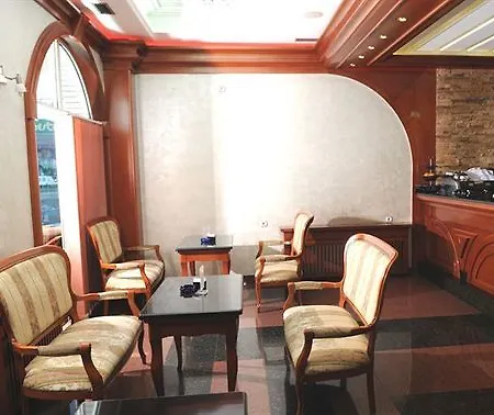 Hotel Boutique St Georgije 4*