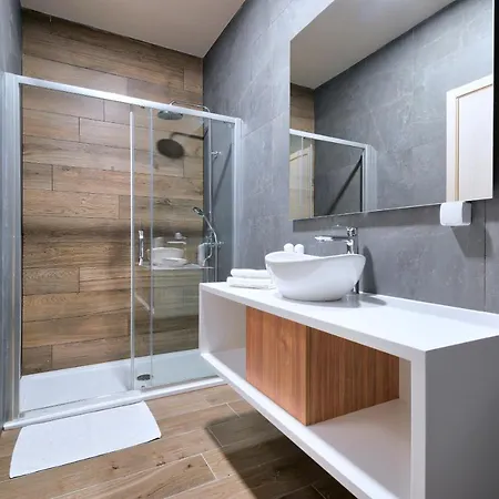 Boutique St Georgije Hotel